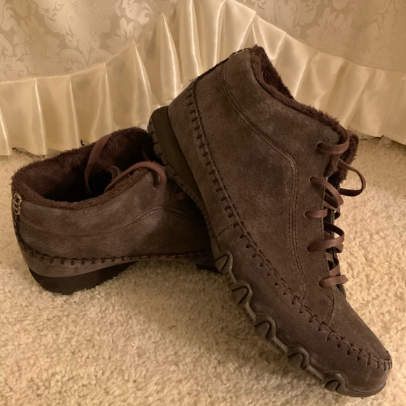 SKETCHERS WOMENS MOCCASIN LACE UP ANKLE BOOTS - Picture 3 of 8